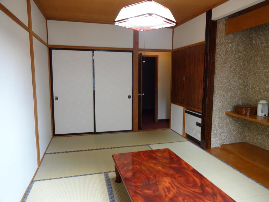 Ryokan Miyuki Hakuba Quarto foto